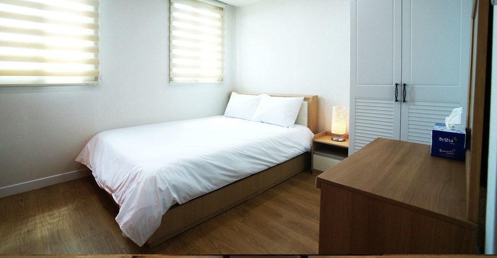 Hotel The Grang Jungmun Seogwipo Esterno foto